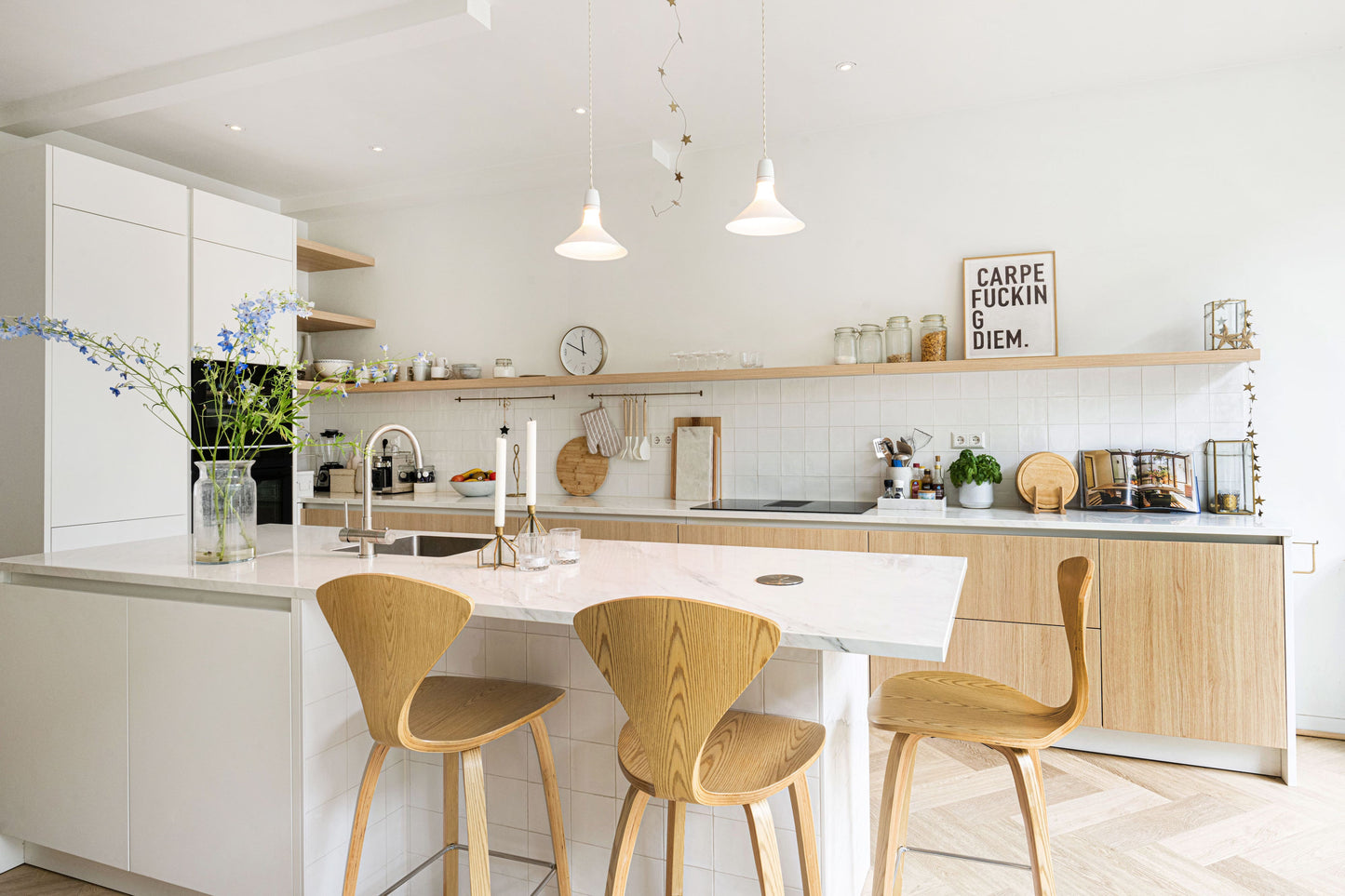 Houtlook Keuken: Warmte en Stijl in Één