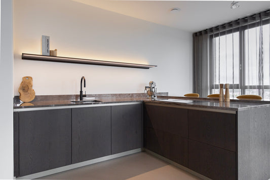 Warme Keuken in Bruintinten - Luxe Italiaanse Maatwerk keuken in Alkmaar